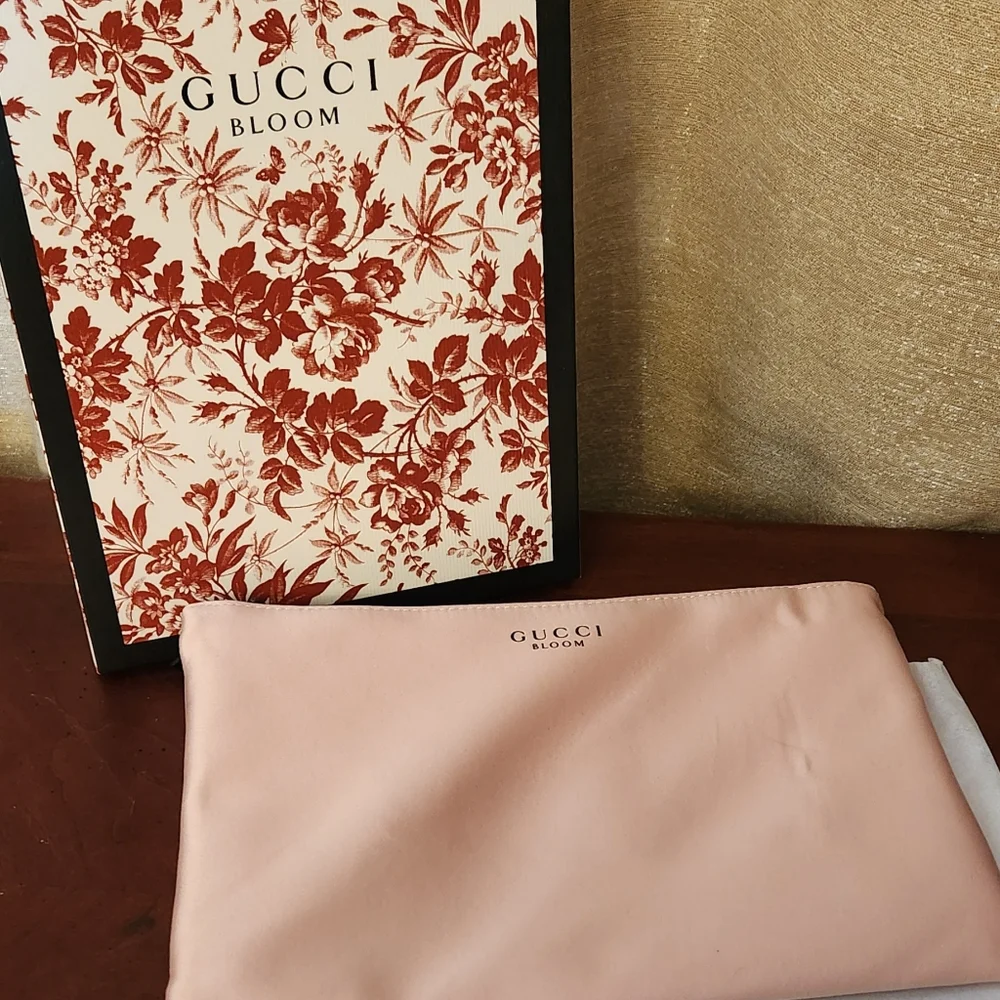 Gucci Bloom Pink Cosmetic Pouch NIB